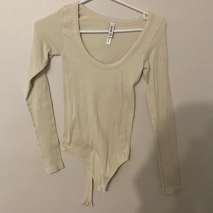 Aritzia bodysuit